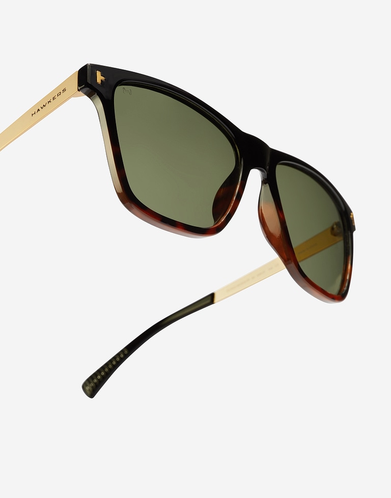 Nos Lunettes de Soleil Hawkers ONE LS METAL - POLARIZED BLACK CAREY