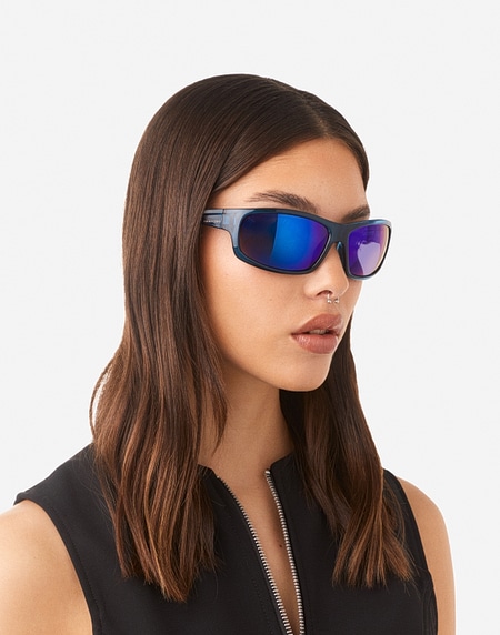 Lentes de sol Hawkers BOOST - POLARIZED ROYAL BLUE SKY