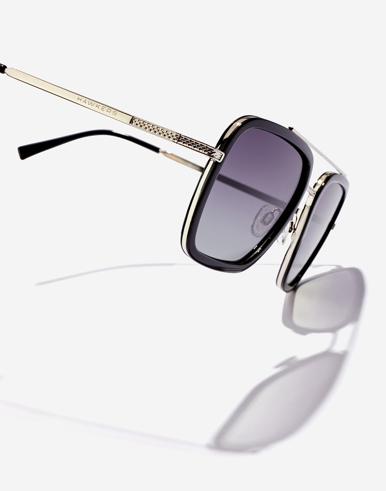 Sunglasses Hawkers IBIZA - POLARIZED BLACK GREY