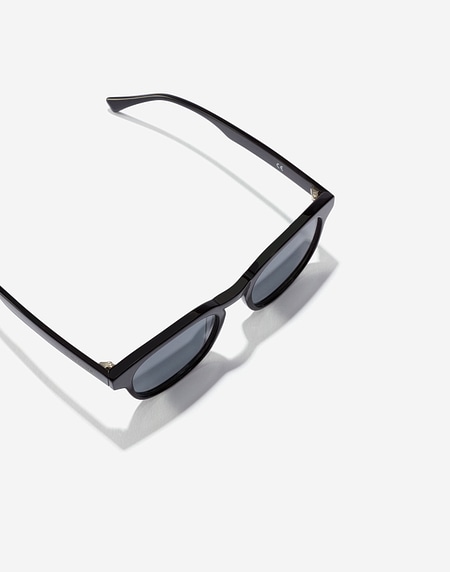 Sunglasses Hawkers BLACK DARK WOODY