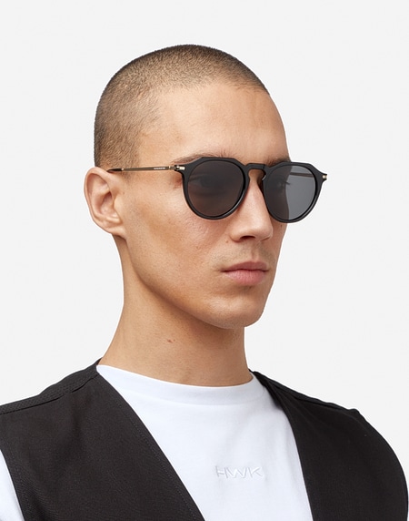 Sunglasses Hawkers WARWICK CROSSWALK - BLACK