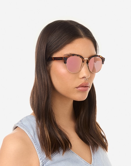 Sunglasses Hawkers CAREY - ROSE GOLD CLASSIC ROUNDED