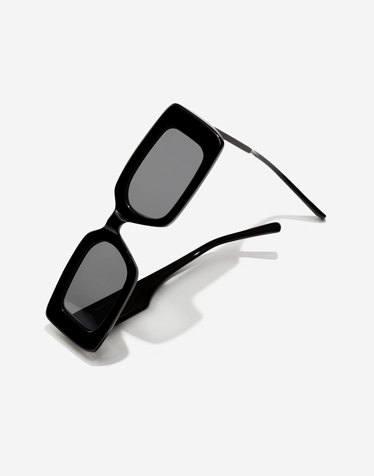 Sunglasses Hawkers JAM - POLARIZED BLACK DARK