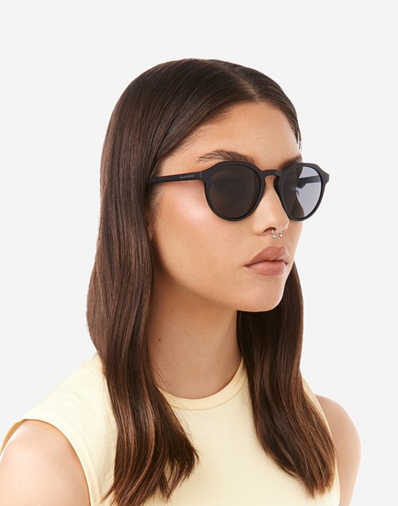 Sunglasses Hawkers BLACK DARK WARWICK XS