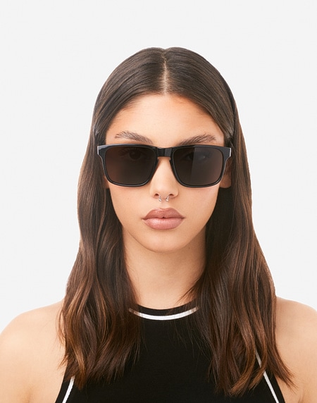 Nos Lunettes de Soleil Hawkers PEAK METAL - BLACK