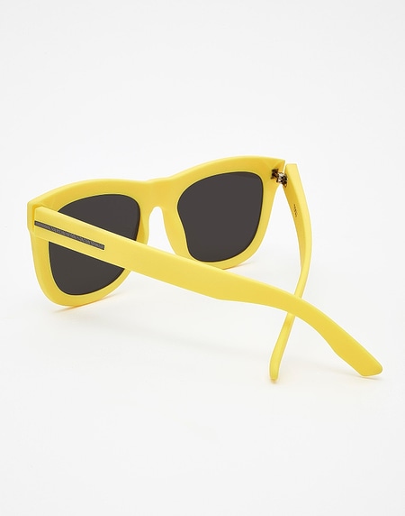 Sunglasses Hawkers RUBBER YELLOW DARK NOBU XL
