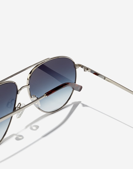 Occhiali da sole Hawkers JACK POT - SILVER BLUE NIGHT