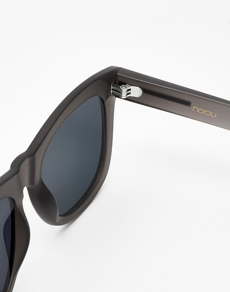 Lentes de sol Hawkers FROZEN GREY - ROSE GOLD NOBU