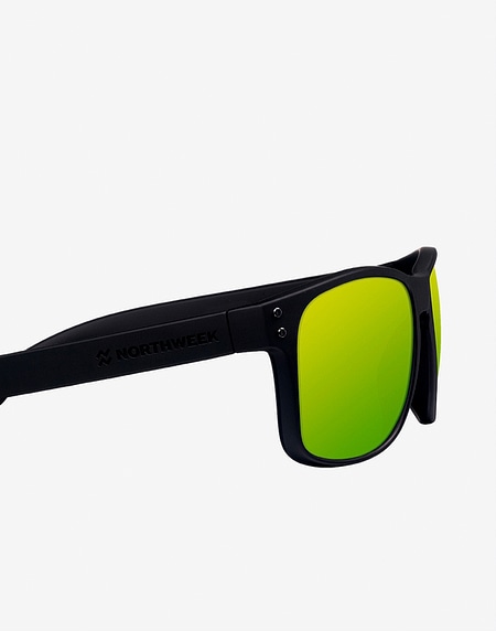 Lentes de sol Northweek BOLD MATTE BLACK - GOLD POLARIZED