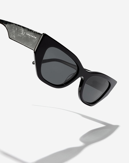 Sunglasses Hawkers MANHATTAN - POLARIZED GRANITE DARK