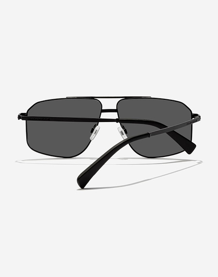 Sunglasses Hawkers POKER - POLARIZED BLACK DARK