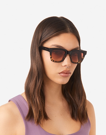 Sunglasses Hawkers ONE UPTOWN - CAREY BLACK TERRACOTA