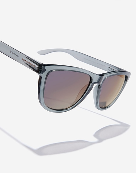 Nos Lunettes de Soleil Hawkers ONE RAW - POLARIZED GREY PURPLE GOLD