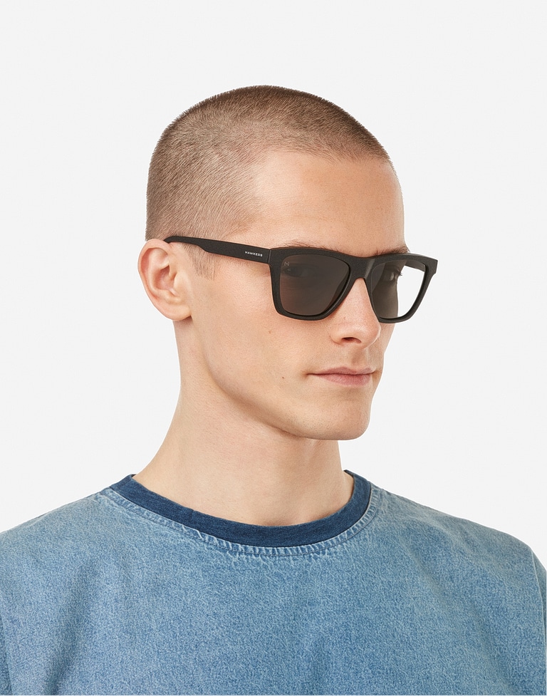 Sunglasses Hawkers ONE LS RAW - POLARIZED BLACK