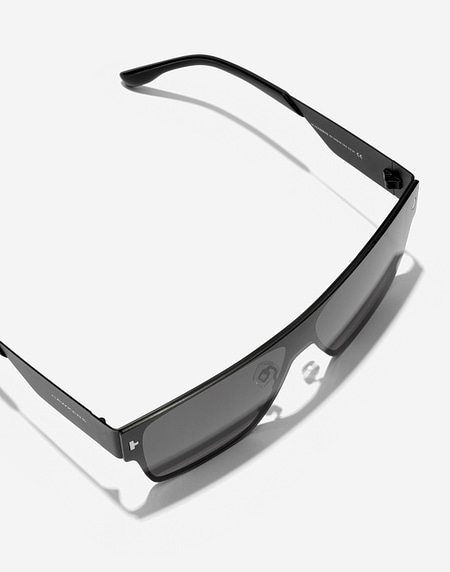 Sunglasses Hawkers HAWKERS X PAULA - LONG ISLAND BLACK