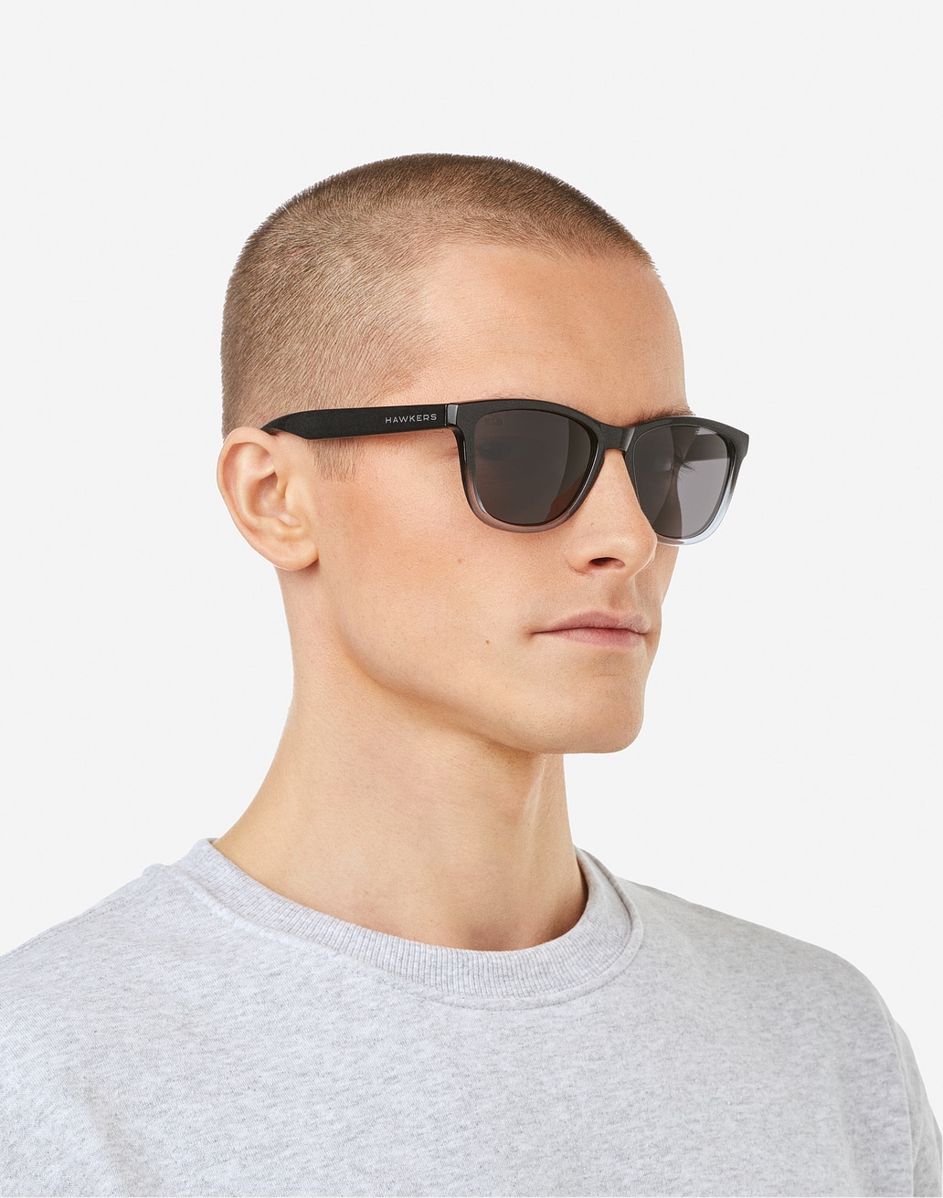 サングラス ^ONE BRILLIANT^ ReefOB287Black Reef-OB287-Black ONE - POLARIZED FUSION DARK | Hawkers USA