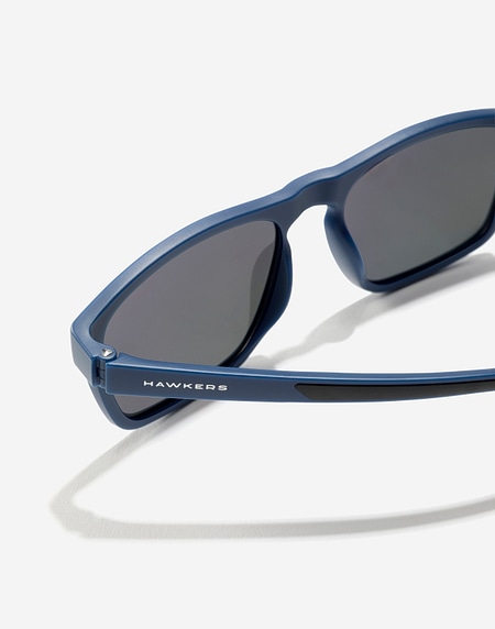 Sunglasses Hawkers LION - POLARIZED MIDNIGHT BLUE GALAXY