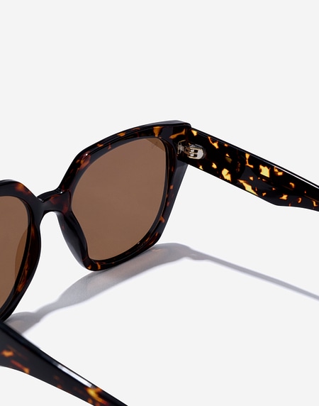 Oculos de sol HAWKERS BOUJEE - CAREY COFFEE ECO