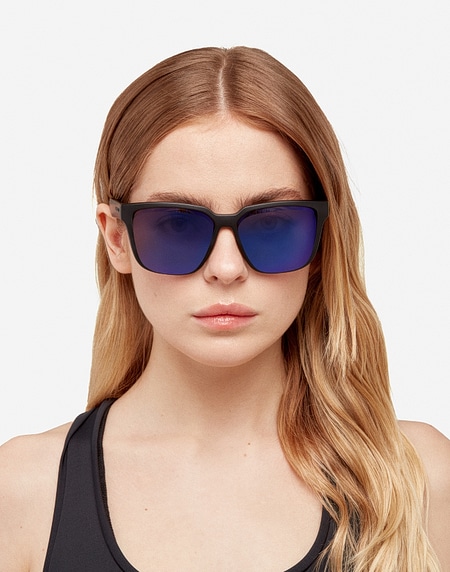 Sunglasses Hawkers MOTION - POLARIZED SKY