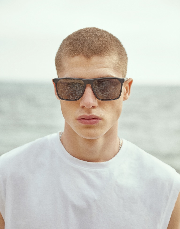 Lentes de sol HAWKERS HORIZON - POLARIZED BLACK DARK