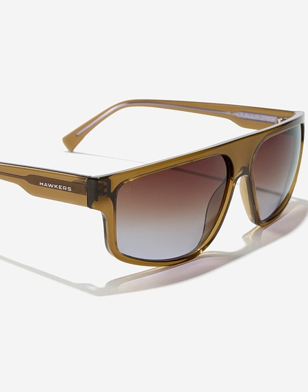 Sunglasses Hawkers ASTRO - OLIVE BROWN TO LILAC ECO
