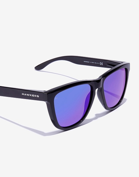Sunglasses Hawkers ONE RAW - POLARIZED DIAMOND SKY