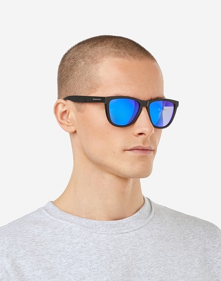 Sunglasses Hawkers ONE RAW - POLARIZED DIAMOND SKY