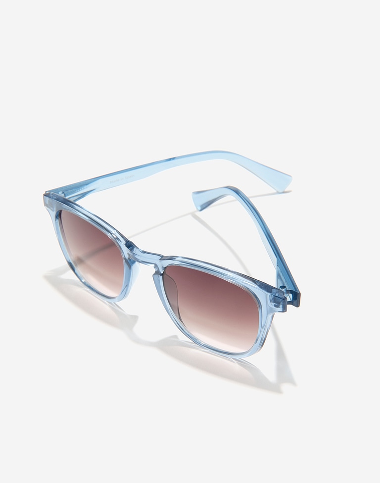 Nos Lunettes de Soleil Hawkers CLASSY RAW - COOL BLUE EARTH