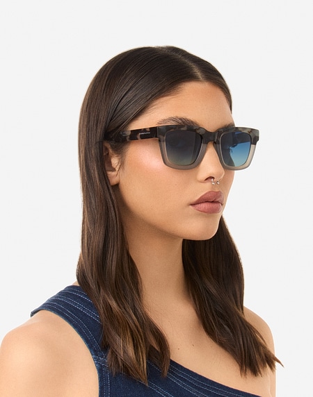Sunglasses Hawkers ONE UPTOWN - CAREY BLUE