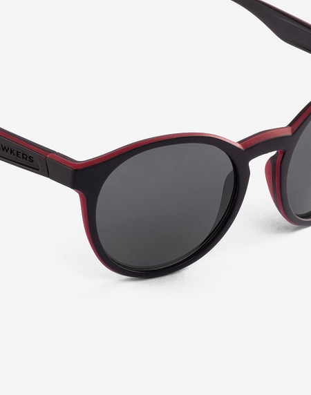 Sunglasses Hawkers BLACK RED RUBBER - DARK BEL AIR S