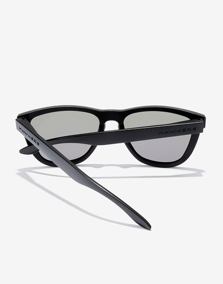 Sunglasses Hawkers ONE RAW - POLARIZED BLACK EMERALD