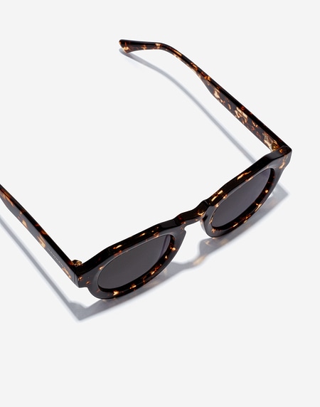 WARWICK UPTOWN - CAREY BLACK