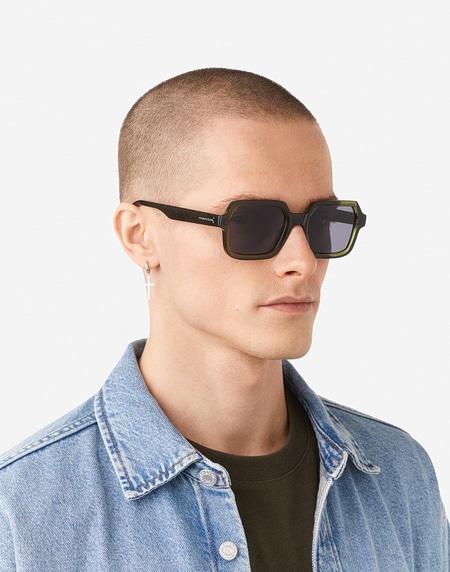 Nos Lunettes de Soleil Hawkers MINIMAL MAX - SAGE GREEN DARK