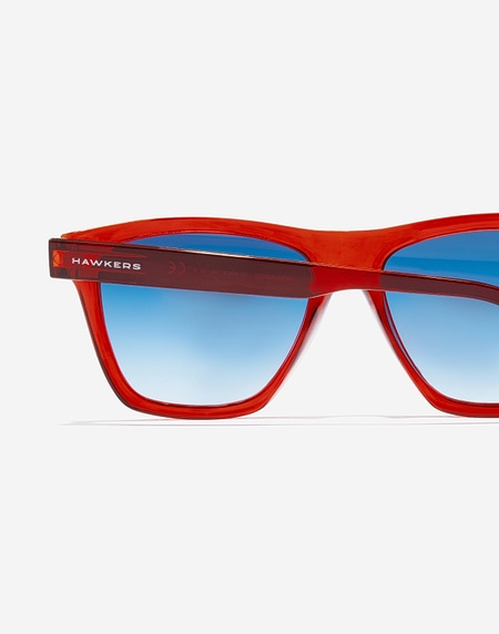 Sunglasses Hawkers ONE LS RAW - RED TRANSPARENT BLUE