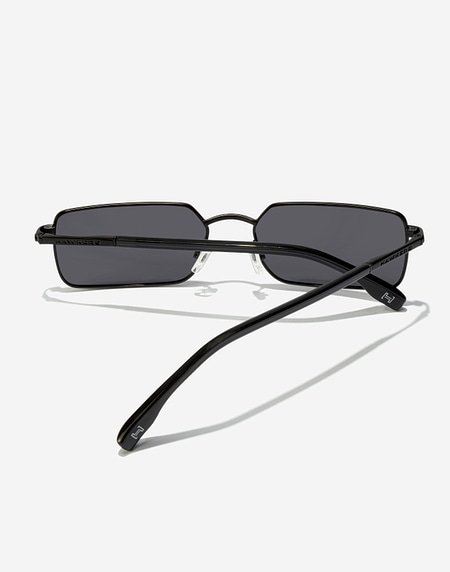 Sunglasses Hawkers SOUR - BLACK DARK