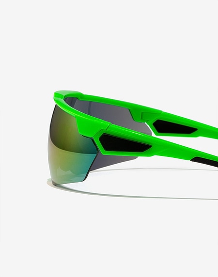 Nos Lunettes de Soleil Hawkers GREEN FLUOR CYCLING
