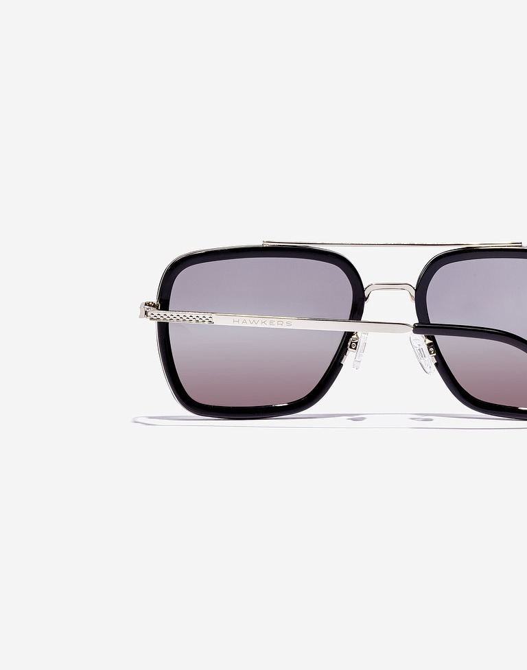 Sunglasses Hawkers IBIZA - POLARIZED BLACK CHROME