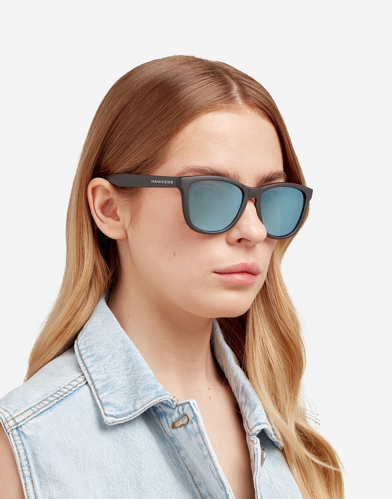 Sunglasses Hawkers CARBONO BLUE CHROME ONE XL