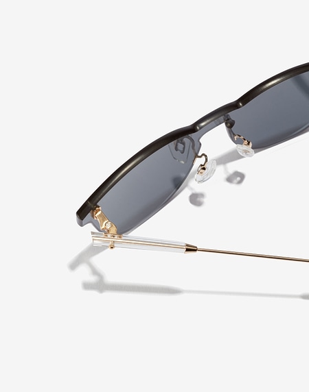 Sunglasses Hawkers GOLD CHROME ICY