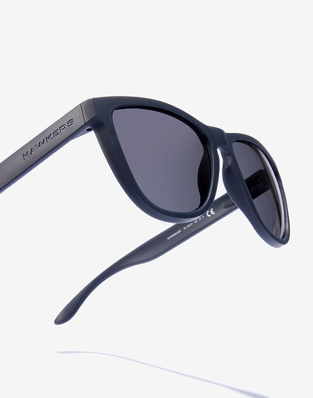Hawkers sunglasses ONE RAW POLARIZED NAVY DARK