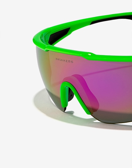Nos Lunettes de Soleil Hawkers GREEN FLUOR CYCLING