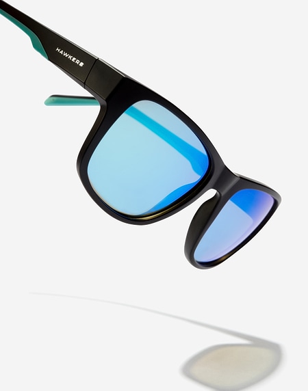 Lentes de sol Hawkers OWENS - POLARIZED BLACK CLEAR BLUE