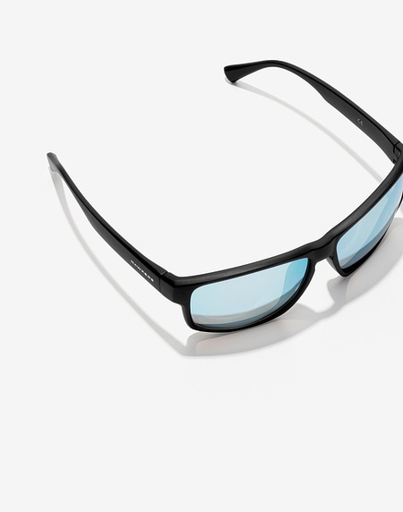 Sunglasses Hawkers FASTER - BLACK BLUE CHROME