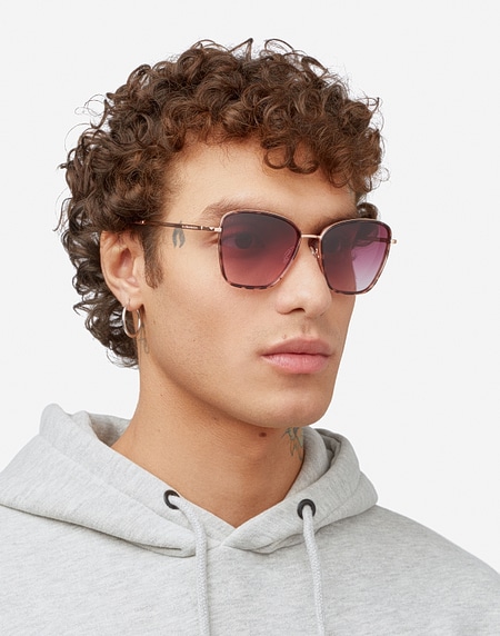 Sunglasses Hawkers CHILL - CAREY PINK GRAPES