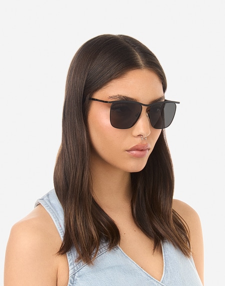 Lentes de sol Hawkers CALI - POLARIZED BLACK DARK