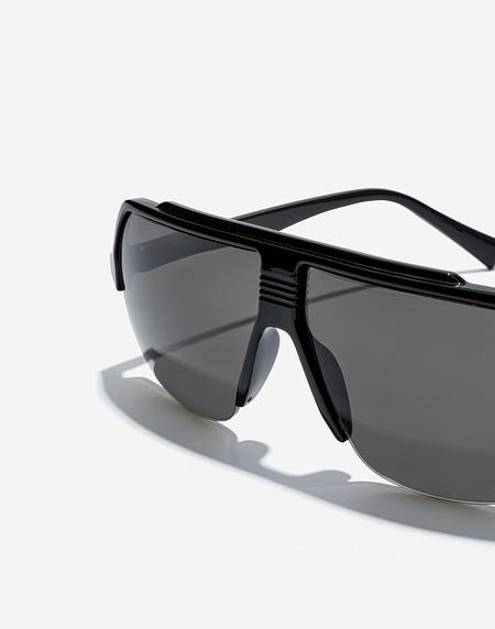 Sunglasses Hawkers BAVE - BLACK DARK GREY