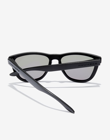 Lentes de sol Hawkers ONE RAW - POLARIZED BLACK EMERALD