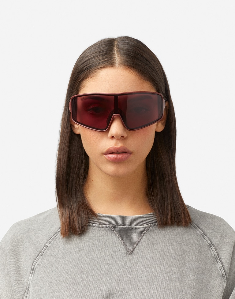 Occhiali da sole Hawkers TIGER - REDISH GRAPE