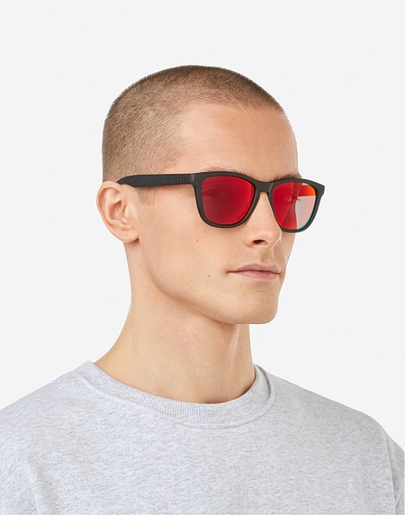 Lentes de sol Hawkers ONE - POLARIZED BLACK RUBY