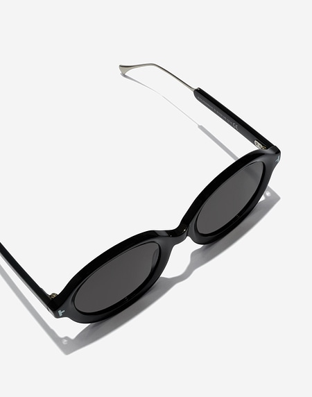 Sunglasses Hawkers LAGOON - BLACK GREY EXCLUSIVE